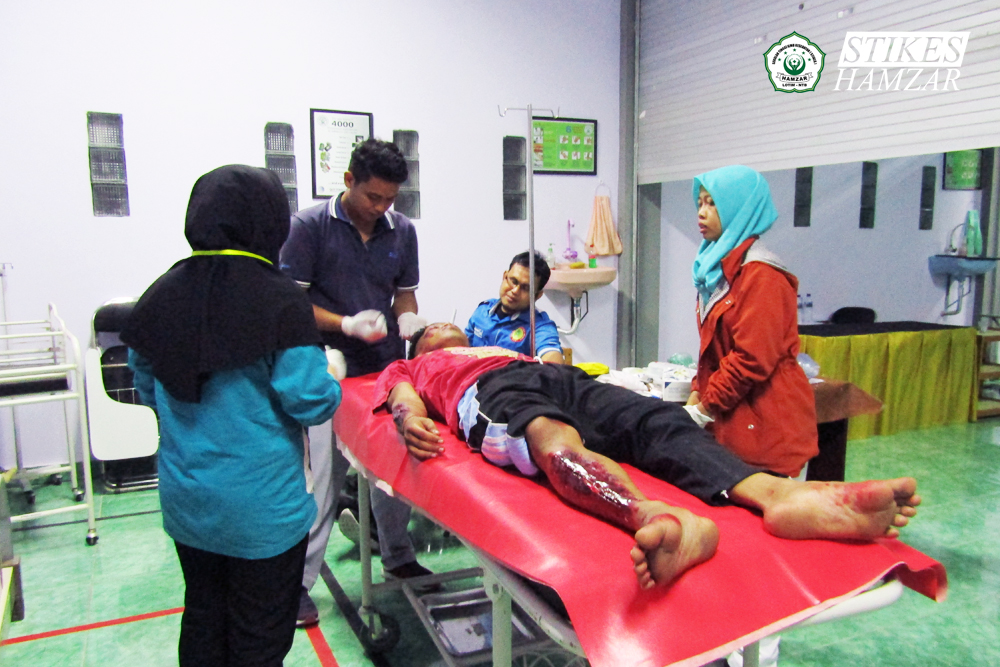 STIKes Hamzar Bekali Lulusan Profesi Ners dengan Pelatihan Penanggulangan Gawat Darurat