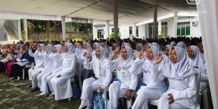 Komisi IX DPR RI dan BKKBN NTB Ajak Remaja Lombok Timur Menjadi Genre Ceria
