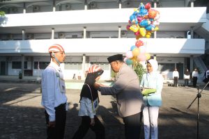 Read more about the article PKKMB 2019 Resmi Dibuka Ketua STIKes Hamzar