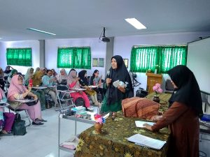 Read more about the article Pembekalan Angkatan I Profesi Bidan STIKes Hamzar